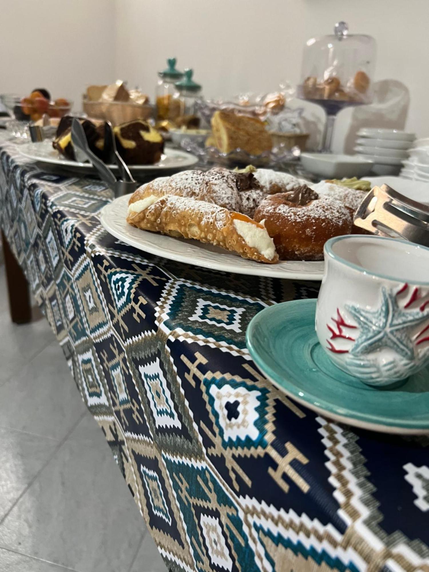 Villa Dolce Vita Rooms 카스텔루치오 외부 사진