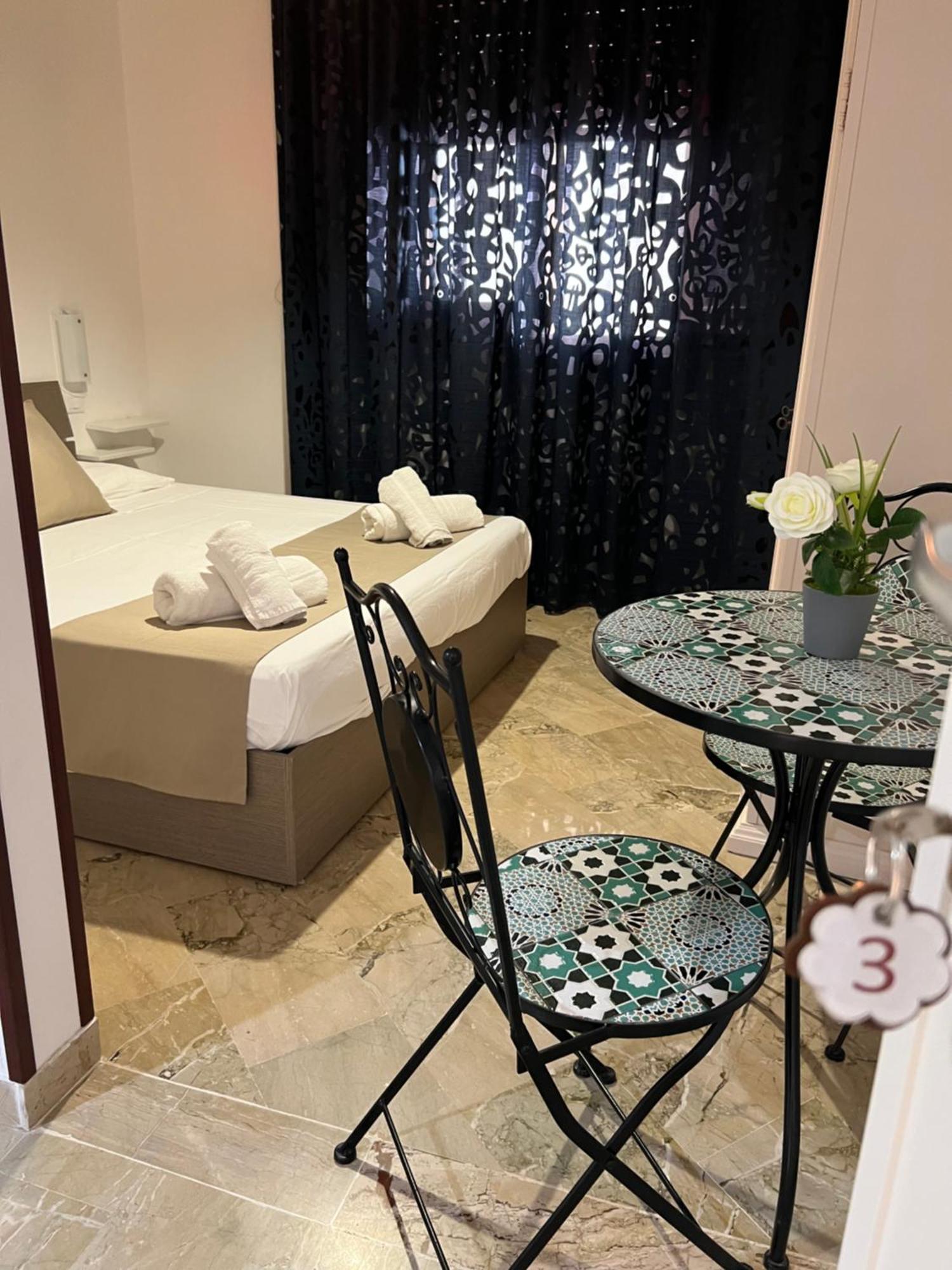 Villa Dolce Vita Rooms 카스텔루치오 외부 사진